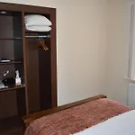 Hotel Round Tower 3*