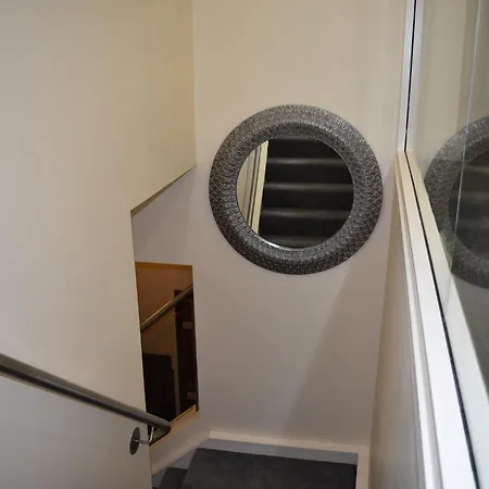 Round Tower ホテル