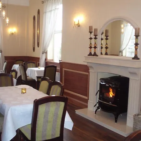 Round Tower 3* Ardmore (Waterford)