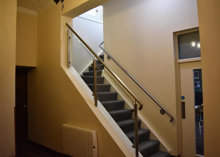 Round Tower Hotel Ardmore (Waterford)